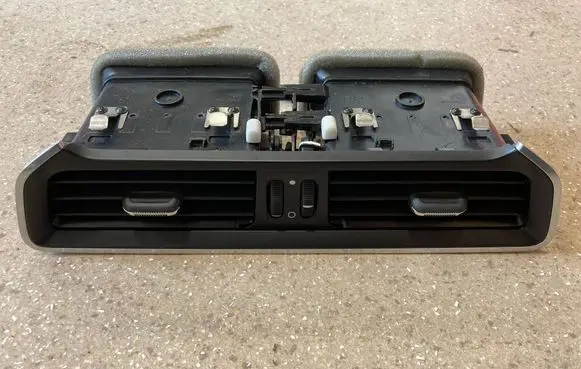 Porsche 911 991 Dash center air vent grill 99155214100