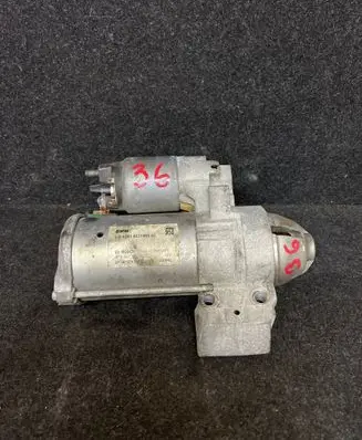 BMW 5 E60 E61 Starter motor 8571905 0001172407