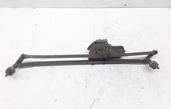 Opel Movano A Front wiper linkage and motor