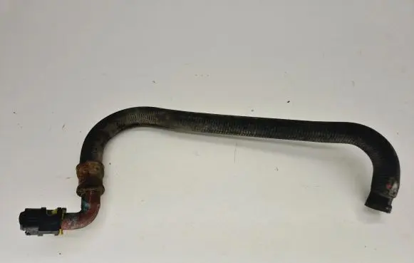 Volvo S70 V70 V70 XC Engine coolant pipe/hose 9186851
