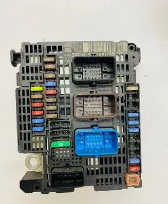 Peugeot 508 BSM Control unit 9807091780