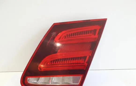 Mercedes-Benz E W212 Tailgate rear/tail lights