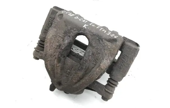 Toyota Corolla Verso E121 Front brake caliper