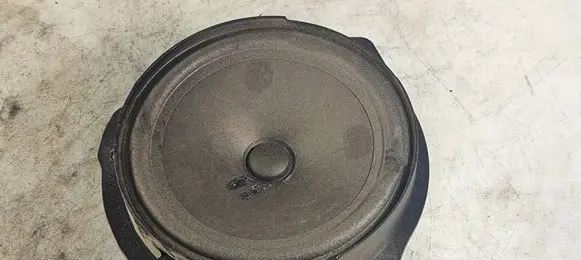 Mercedes-Benz E W212 Front door speaker A0110701 A0110702