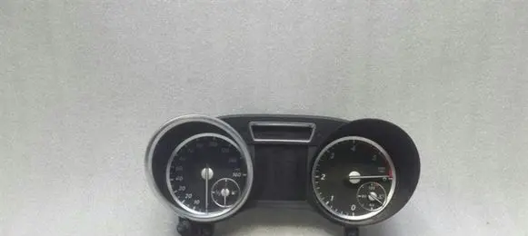 Mercedes-Benz ML W166 Speedometer (instrument cluster) A1669003806