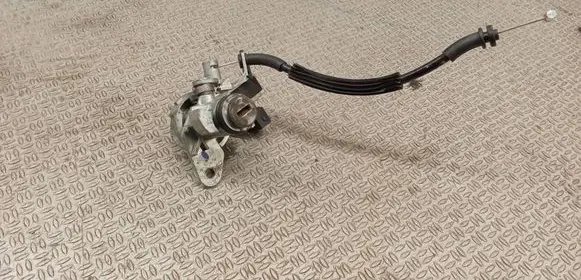 Audi A6 S6 C6 4F Tailgate exterior lock 8E0827573A