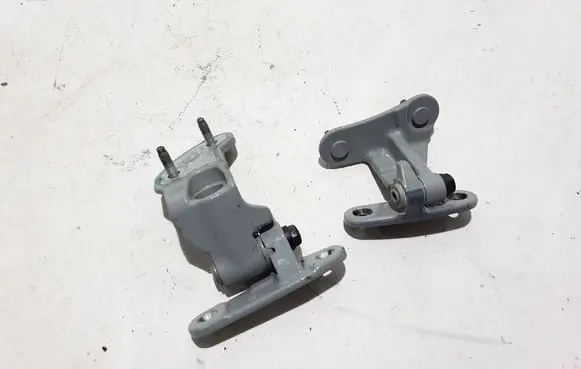 Mercedes-Benz GLE W167 Rear door upper hinge A1677304400