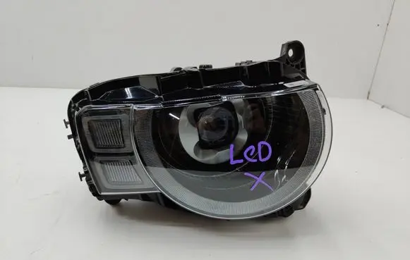 Land Rover Defender Headlight/headlamp L8B213W029EF