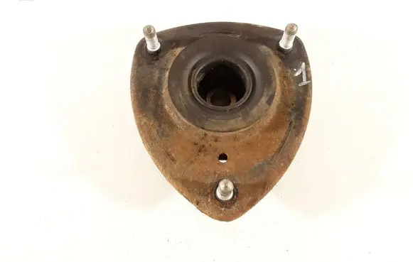 Toyota Yaris Front upper strut mount 486090D010