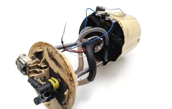 Opel Astra K In-tank fuel pump 13503108