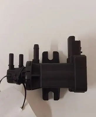 Citroen C4 I Picasso Turbo solenoid valve 9652570180