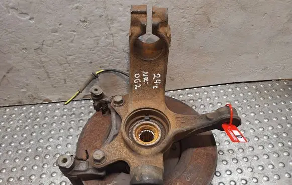Toyota Aygo AB10 Front wheel hub spindle knuckle S17986062 B000905580