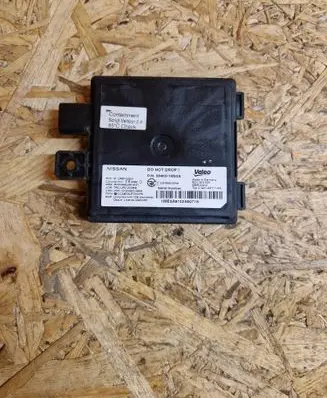 Infiniti EX Blind spot module 284K01KE0A ECU303006 20208109741