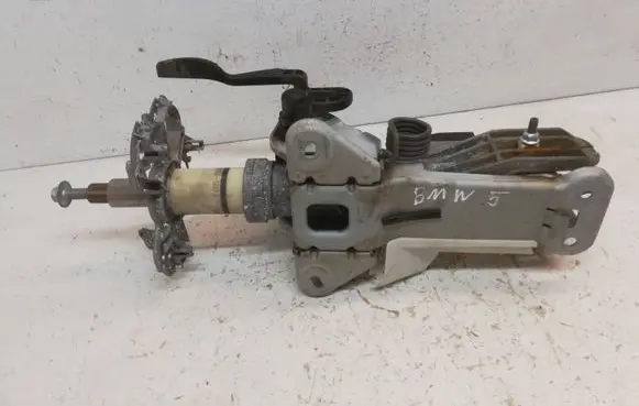BMW 5 E60 E61 Steering wheel axle 6780876