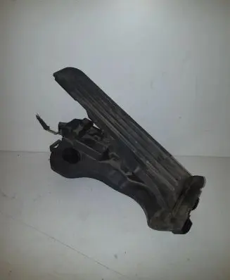 Volkswagen PASSAT B6 Accelerator throttle pedal 1K1721503L 6PV00860000
