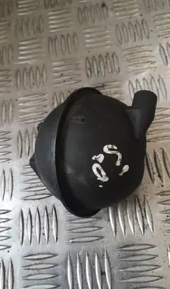 Vacuum air tank
