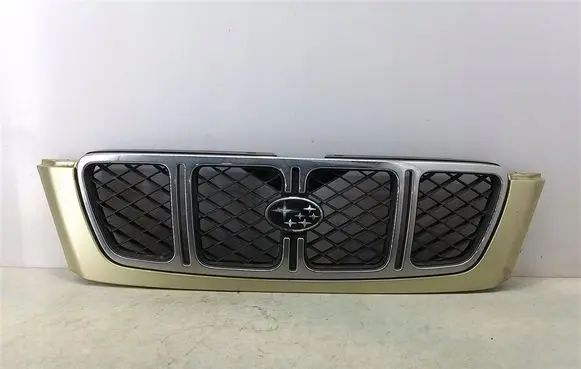 Subaru Forester SF Front bumper upper radiator grill 
