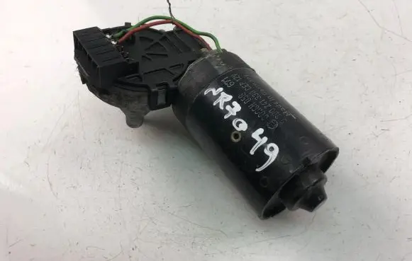 Audi A6 S6 C4 4A Wiper motor 0390241330