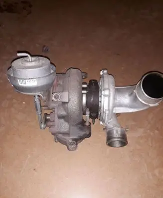 Toyota RAV 4 (XA40) Turbo 172010R61