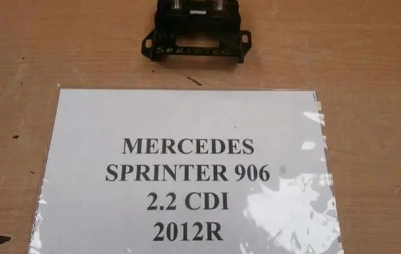 Mercedes-Benz Sprinter W906 Positive cable (battery)