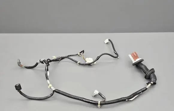 Honda CR-V Front door wiring loom 32752SWA 32752SWAG102