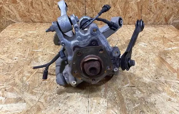 Porsche Macan (95B) Rear wheel hub spindle/knuckle 95B505432BY 8r0505436c 95b501204ha