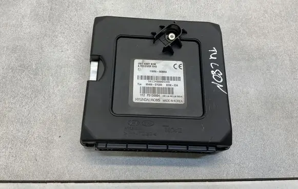 Hyundai Tucson TL Comfort/convenience module 95400D7CB0
