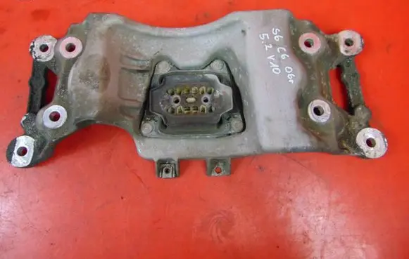 Audi A6 S6 C6 4F Gearbox mounting bracket 4F0399263AB