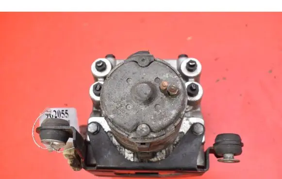 Audi A4 S4 B5 8D ABS Pump 8D0814111