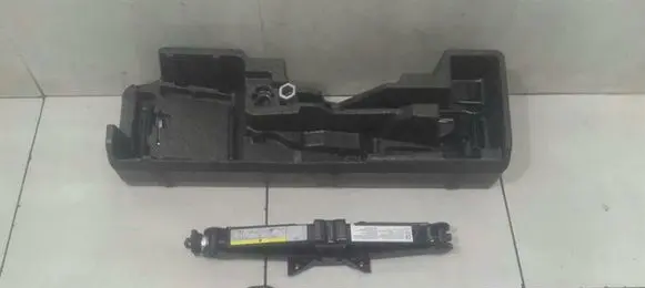 Audi S1 Lift Jack 8X0012106