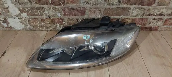 Audi Q7 4L Headlight/headlamp