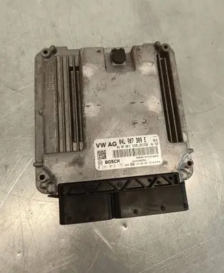 Volkswagen Golf VII Engine control unit/module 04L907309E 0281019175