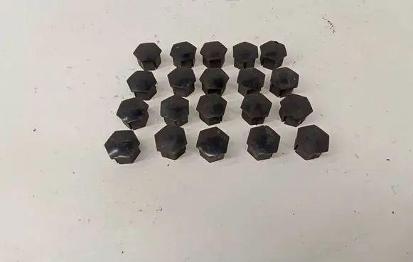 Opel Grandland X Wheel nut cap/cover 