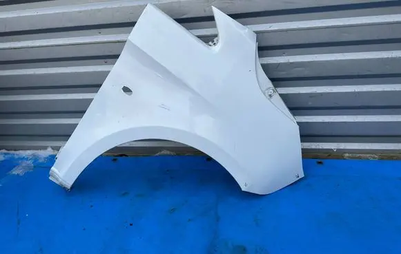 Mercedes-Benz V Class W447 Fender A4478810714
