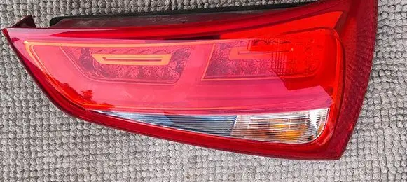 Audi A1 Rear/tail lights 8X0945094B 01043702 17584802
