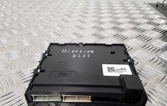Land Rover Discovery 5 Engine control unit/module N8B214C239BA
