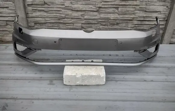 Volkswagen Golf VII Front bumper 5G0807221FL