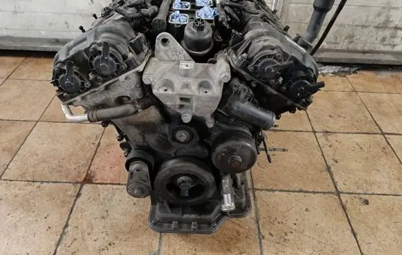 Chrysler Town u0026 Country V Engine P05184464AG ERB