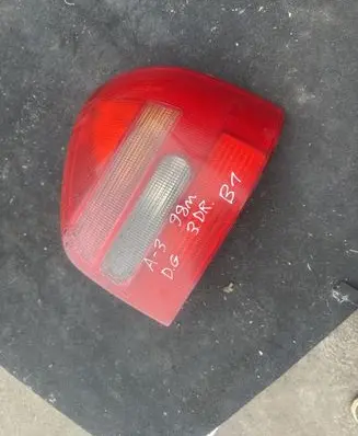 Audi A3 S3 8L Rear/tail lights 29072001 290702 6L0945096