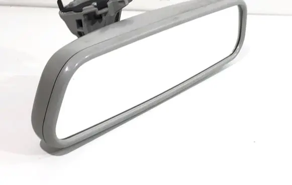 Rear view mirror (interior)