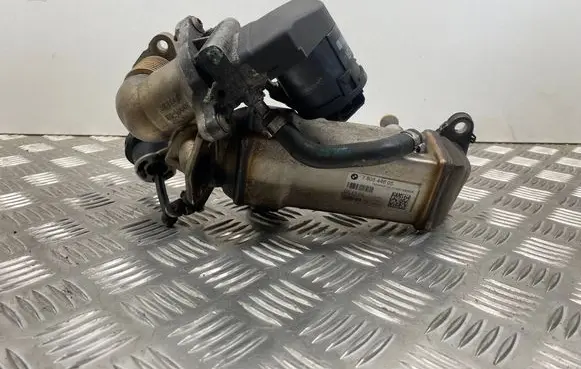 BMW 5 GT F07 EGR valve 7805446 7805447