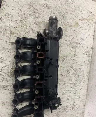 BMW X3 E83 Intake manifold