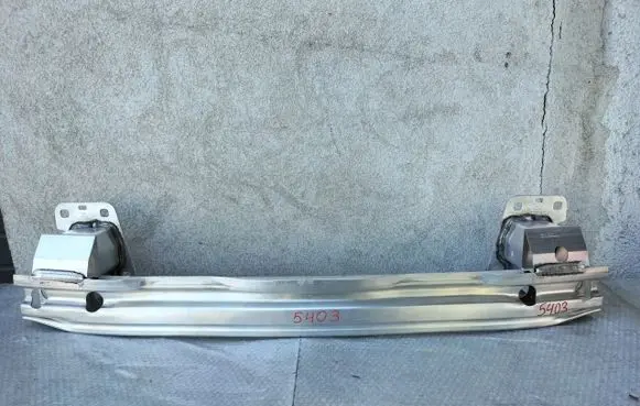 Audi Q7 4M Rear bumper support beam 4M0807309