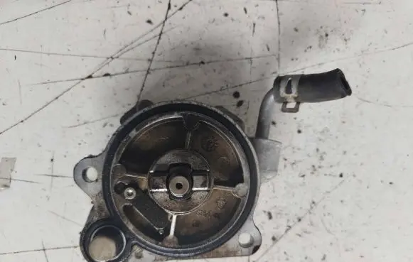 Vacuum pump