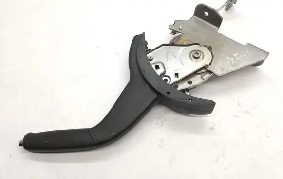 Mitsubishi Outlander Hand brake release handle 