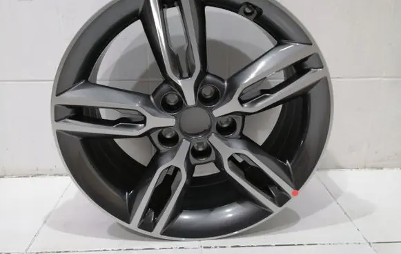Hyundai ix20 R18 alloy rim 