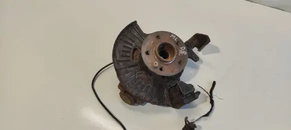 Mercedes-Benz ML W163 Front wheel hub