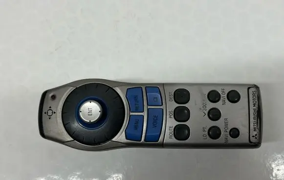 Mitsubishi Pajero Head unit multimedia control 