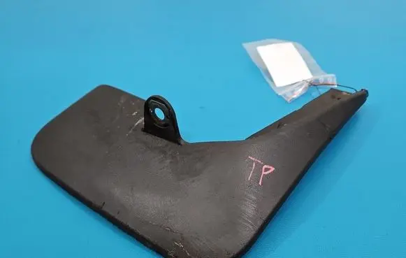 Toyota Auris E180 Front mudguard 7662502330 IMPRK1573075