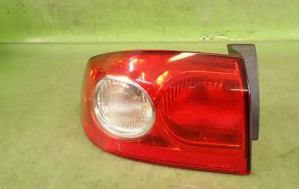 Renault Laguna II Rear/tail lights B74PH2